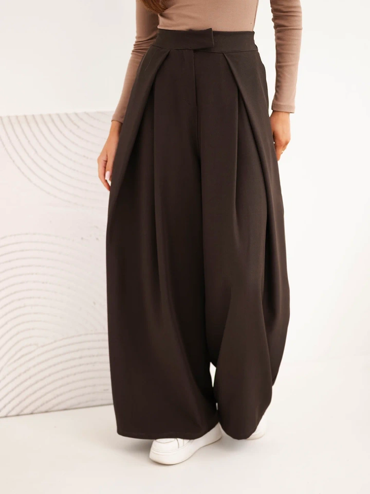 Women's trousers wide with high waist brown