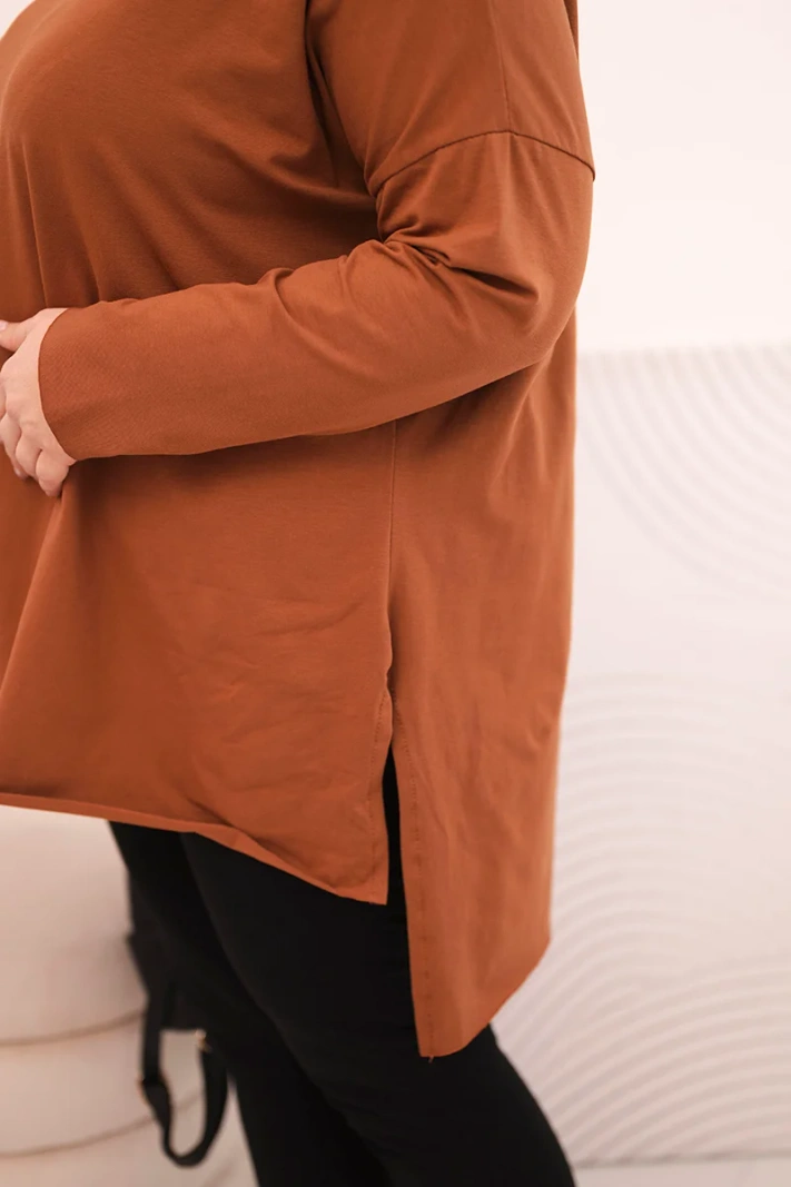 Damenbluse Plus Size asymmetrisch mit langen Ärmeln dunkel camel