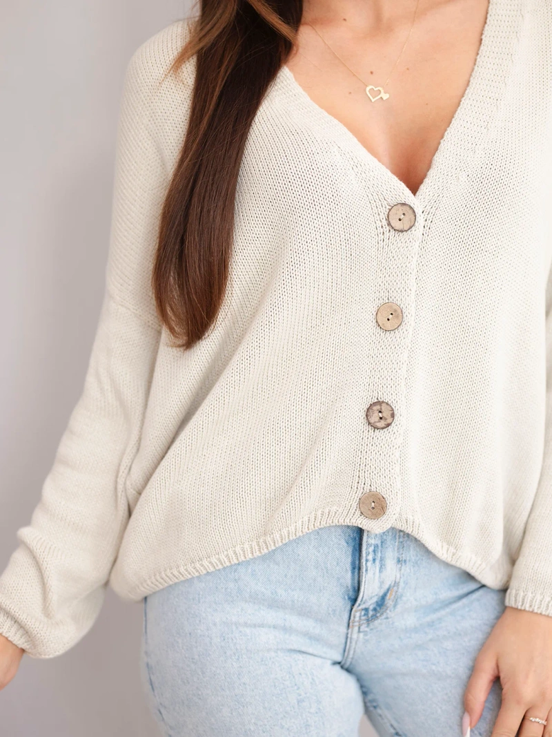 Damen Baumwollpullover Oversize mit Knöpfen und V-Ausschnitt beige