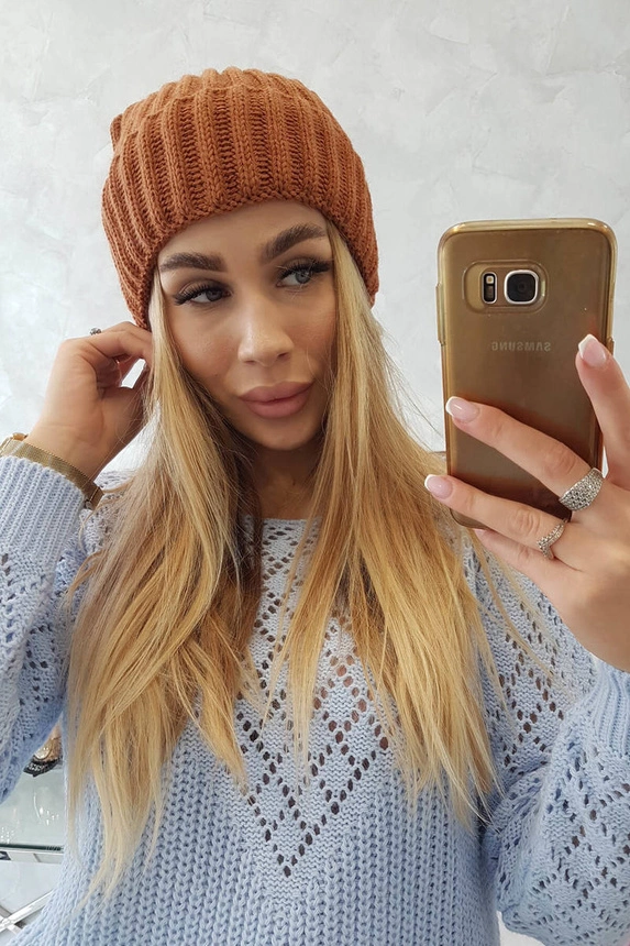 Čiapka s otočením nahor Magda K293 ťavej farby