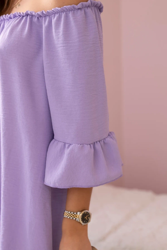 Spanish blouse with frills on the sleeve light purple