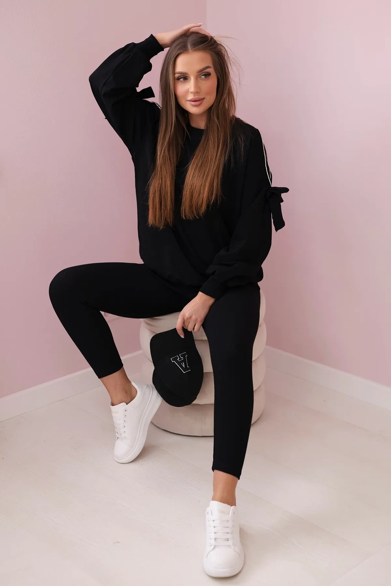 Komplet bluzy z kokardą na rękawach i legginsów czarny zdjęcie 1