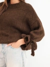 Women's oversized sweater with ties at the sleeves brown