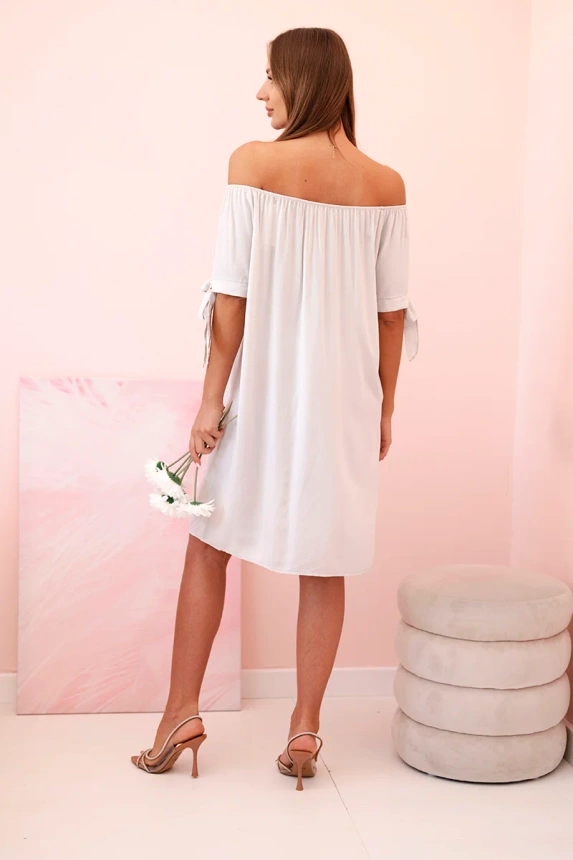 Women's viscose dress with tied sleeves beige