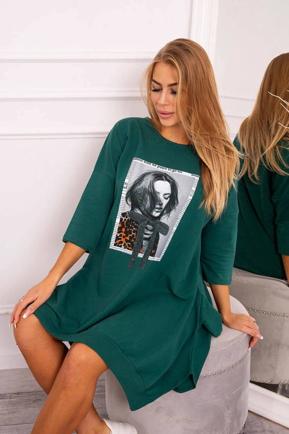 Kleid mit Druck und ausgestelltem Boden grün