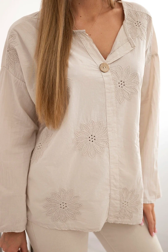Hemdbluse mit gesticktem Muster beige