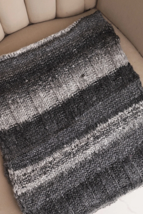Women's wool blend soft winter wrap scarf KN20 graphite