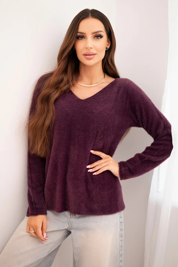 Damenpullover aus weichem Strick mit V-Ausschnitt lila