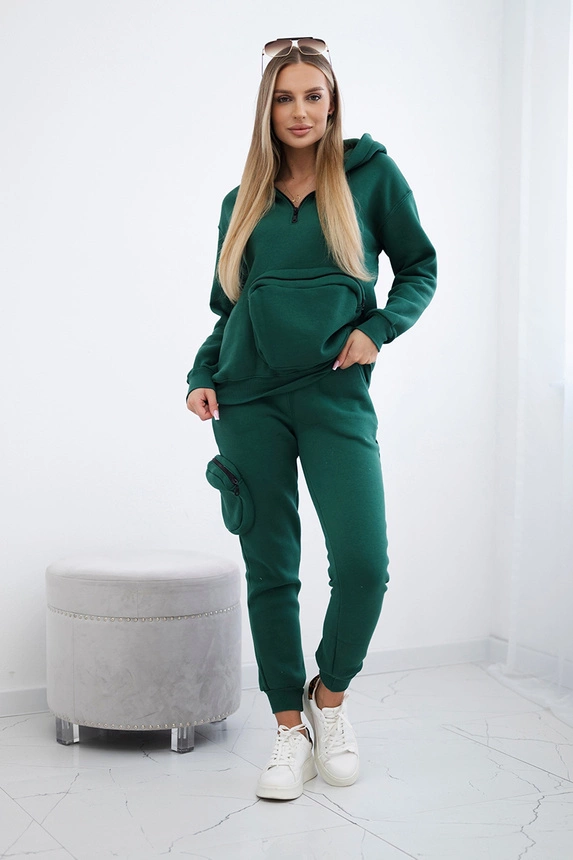 Izolovaná sada s ozdobnou kapsou zelená