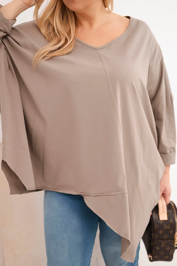 Women's cotton Plus Size blouse with an asymmetrical hem and V-neck fango