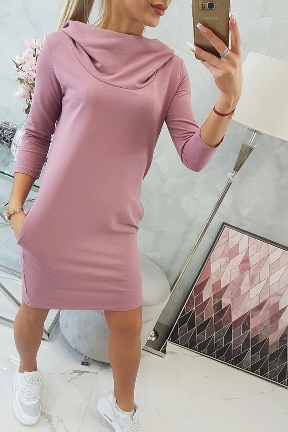 Dress with a hood and pockets dark pink
