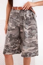 Damen-Shorts mit Gürtel und Camouflage-Muster für den Sommer braun