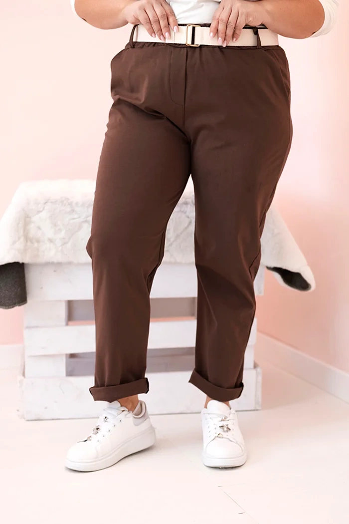 Dámske bavlnené nohavice Plus Size s opaskom hnedý