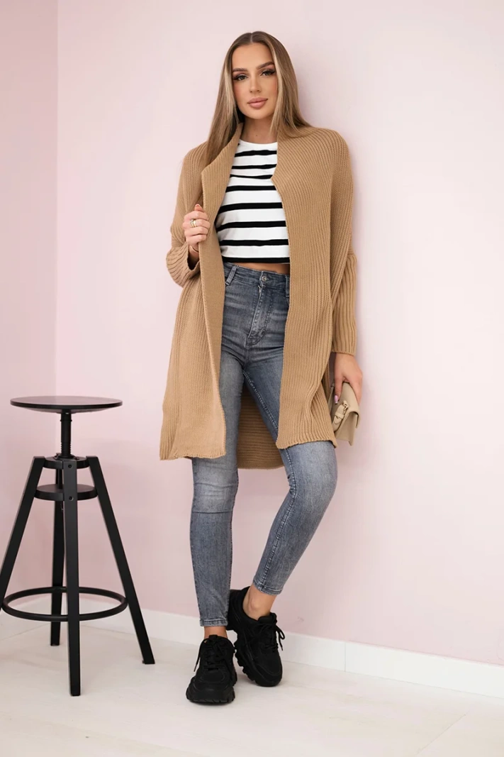 Sweater with batwing sleeve camel