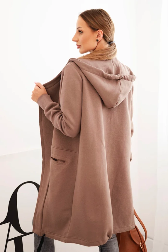Insulated cape with a hood mocca