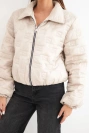 Women's quilted short jacket with collar and zipper beige