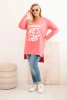 Dámska blúzka Plus Size bavlnená s nápisom a výstrihom do V ružová