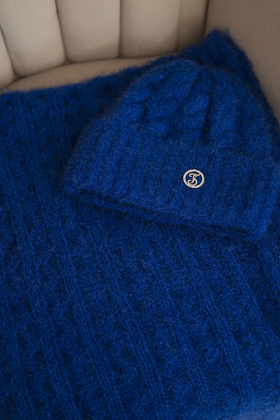 Women's set hat and scarf with ribbing and decoration cornflower blue