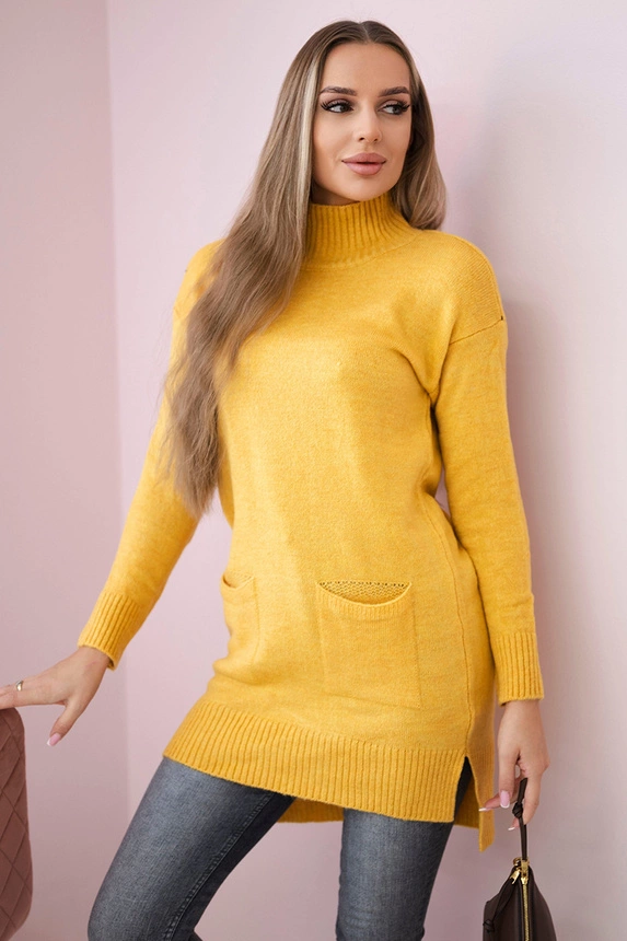 Sweater with stand-up collar mustard