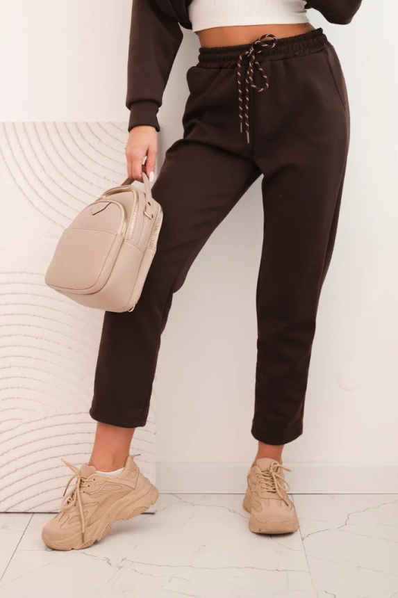 Women's tracksuit set made of viscose with a quilted sweatshirt and pants brown