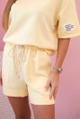 Women's butter set with high-waisted shorts yellow