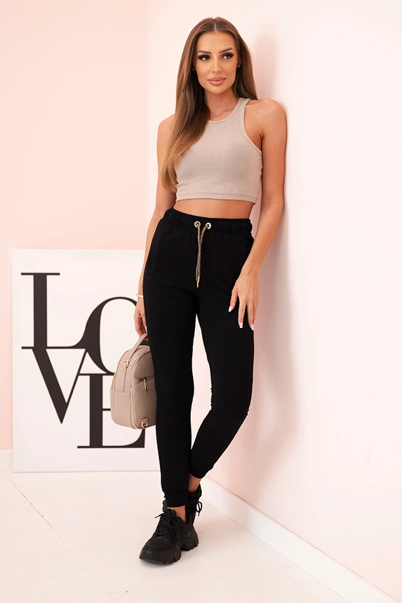 Women's cotton cargo pants with pockets and chain beige