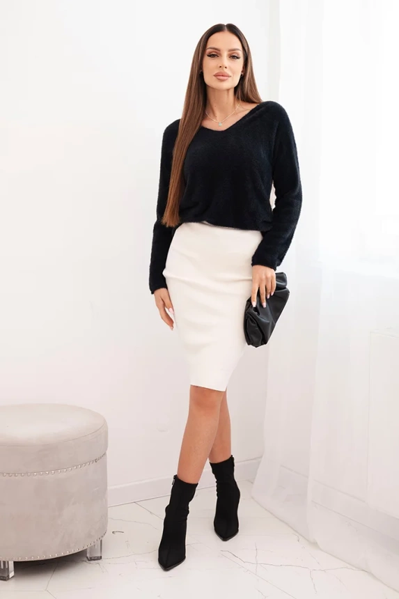 Women's viscose skirt made of elastic knit ecru