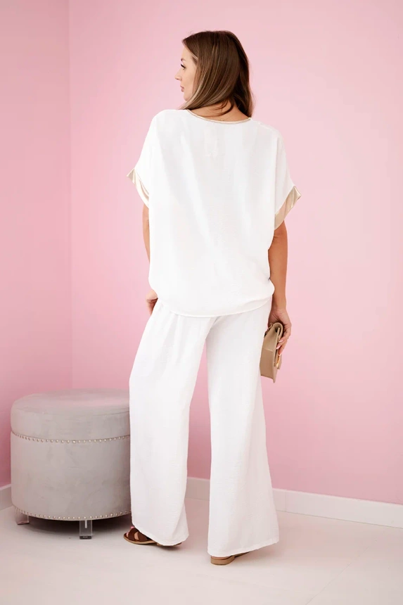 Viscose set with golden trim ecru