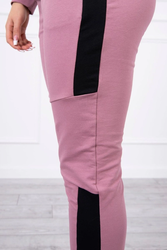 Sports set with stripes dark pink