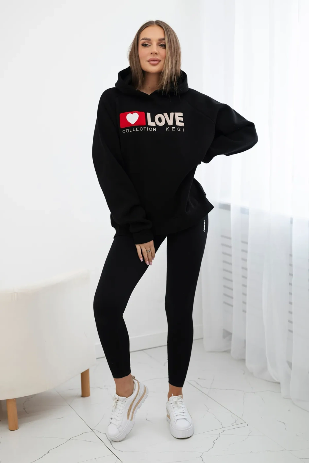 Bluza bawełniana ocieplana z kapturem Love czarna