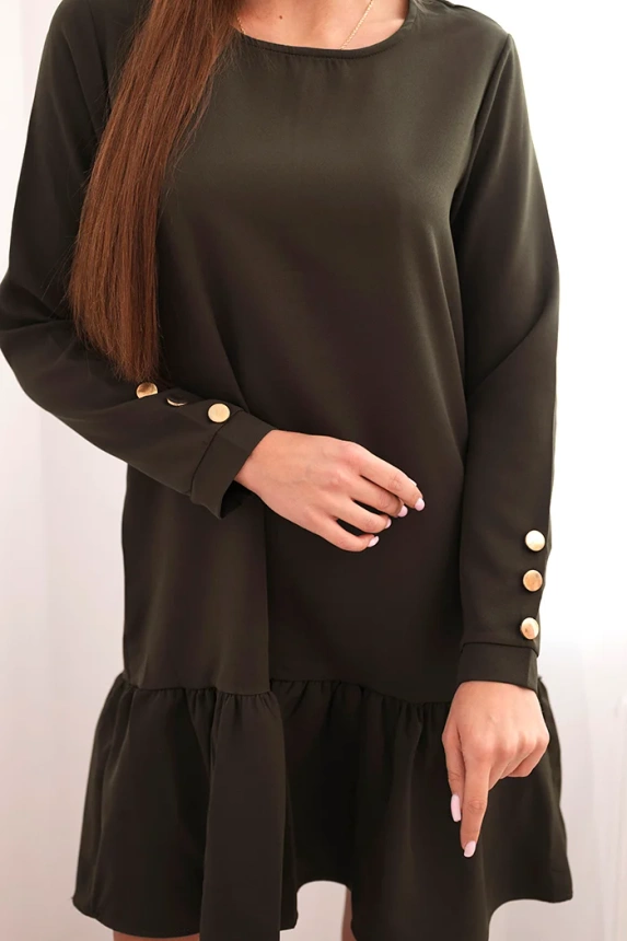 Kleid mit khakifarbener Rüsche