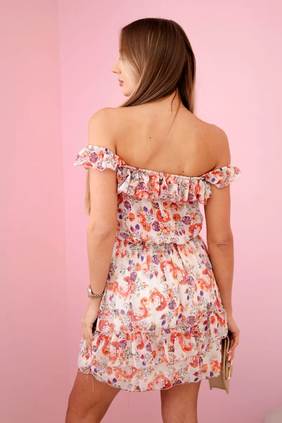 Off-the-shoulder dress with waisted ecru