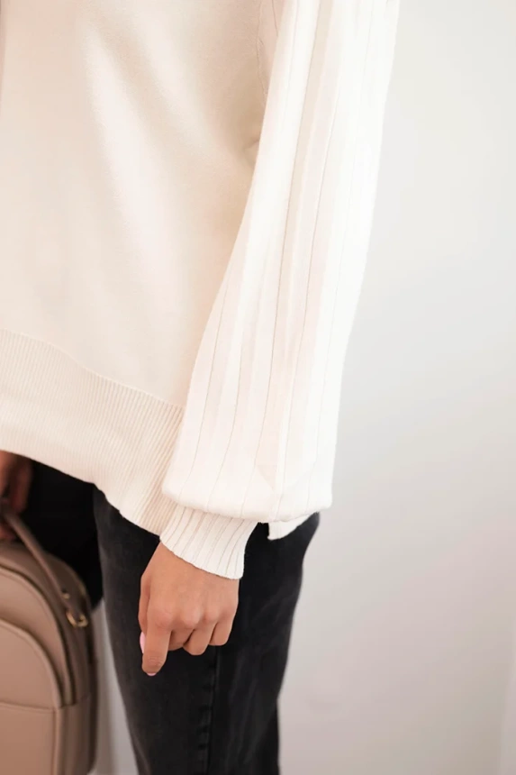 Damenpullover aus Viskose mit langen Ärmeln und seitlichen Schlitzen beige