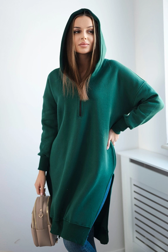 Insulated sweatshirt with slits on the sides dark green