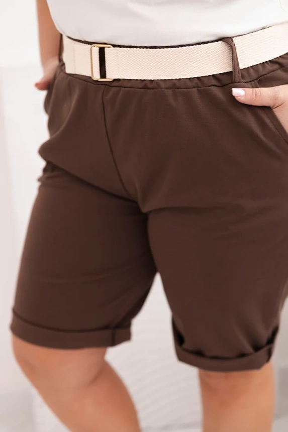 Dámske bavlnené šortky Plus Size s opaskom hnedý