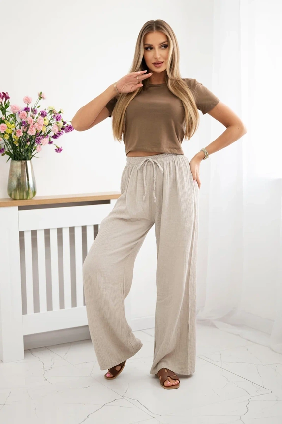 Muslin pants with a wide leg beige