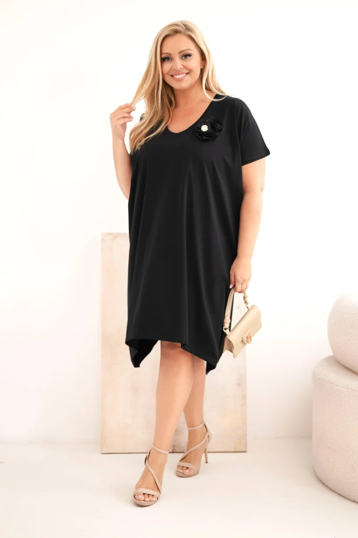 Women's Plus Size cotton dress with a brooch and neckline black