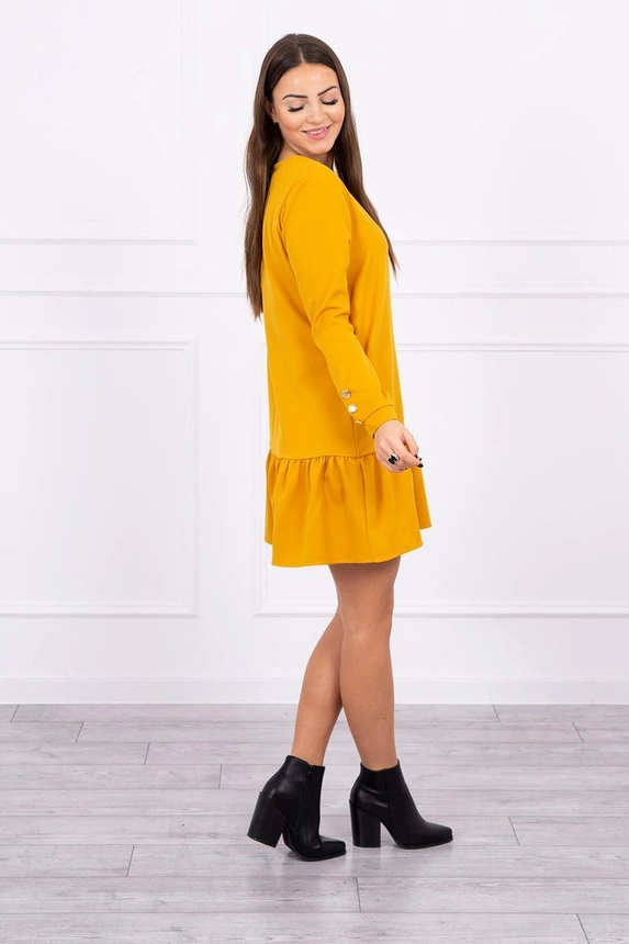 Dress with a flounce mustard