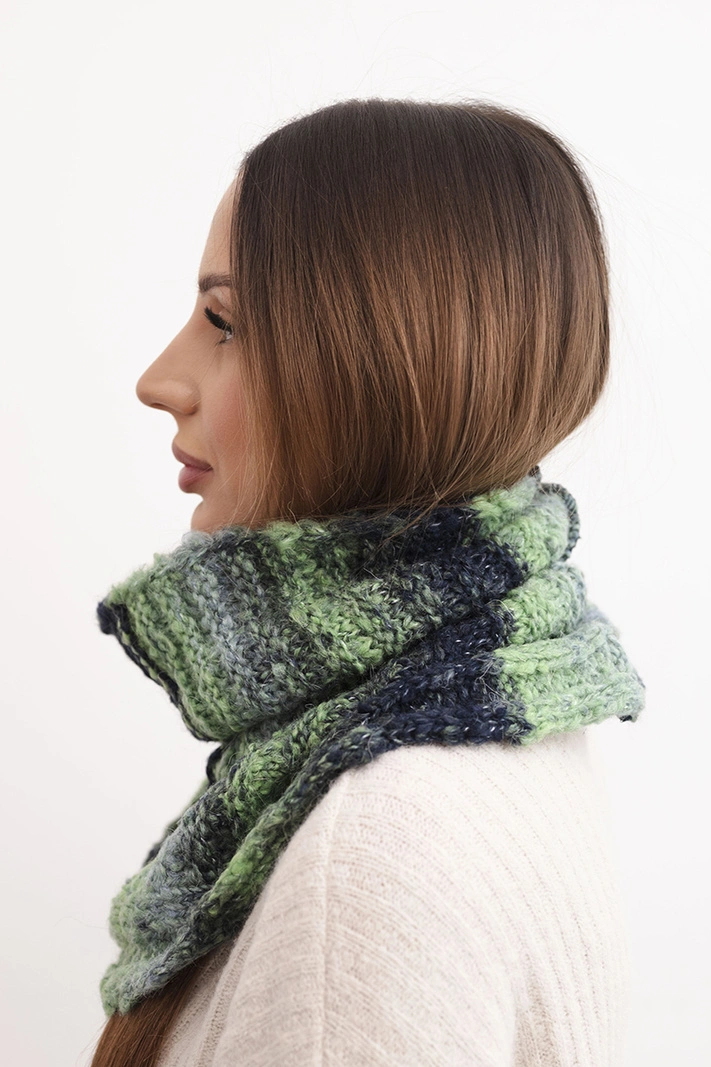 Women's soft wool cowl winter golf KN21 green