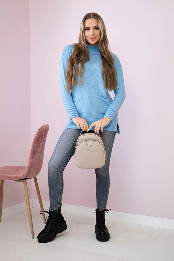 Sweater with stand-up collar blue