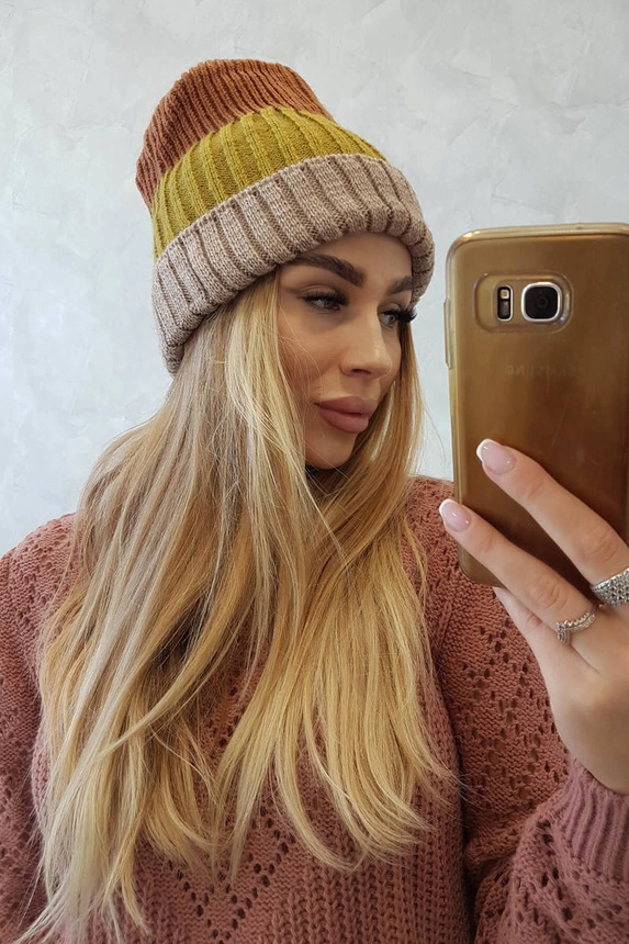 Cap with fleece Bojana K265 beige+kiwi+camel