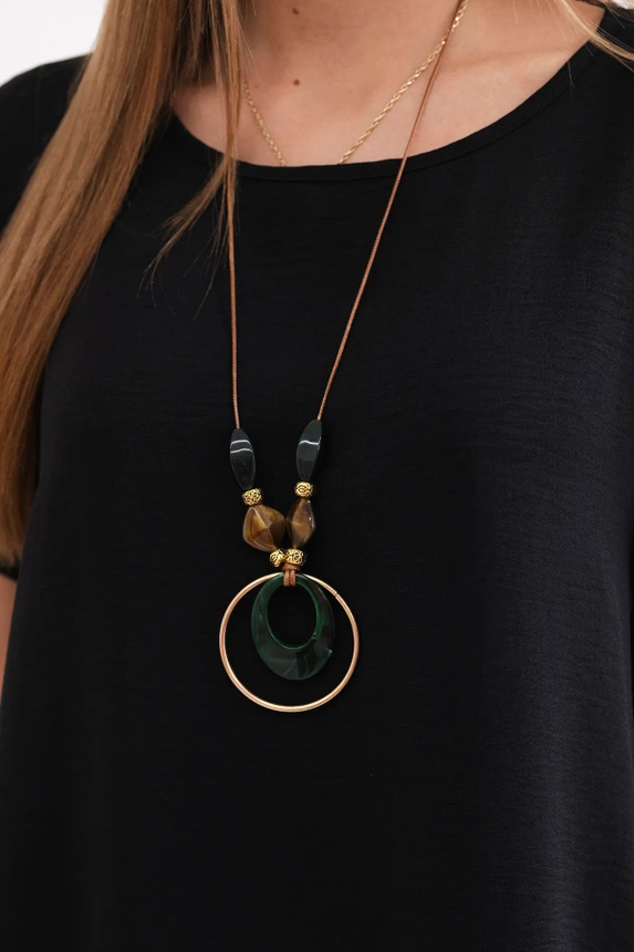 Kleid mit Taschen und Anhänger schwarz