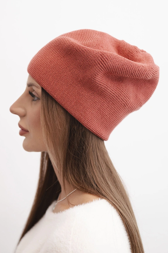 Dámská čepice klasická hladká beanie K420 rezavá