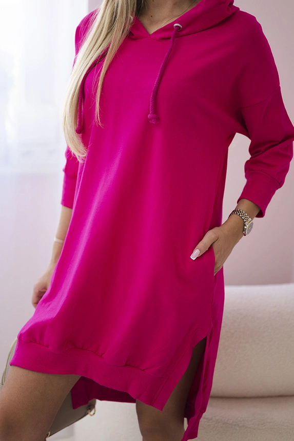 Dress with a hood and longer back fuchsia