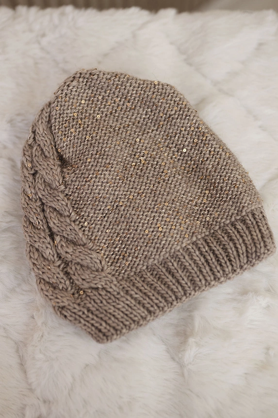 Women's cap Amira K359 dark beige