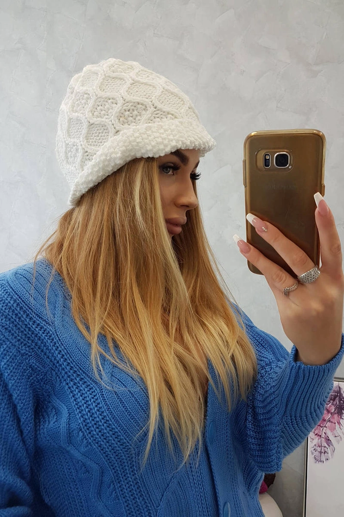 Čapica с fleece Roma Bis K235 biely