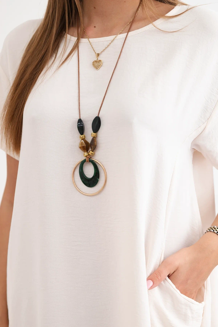 Dress with pockets and pendant light beige