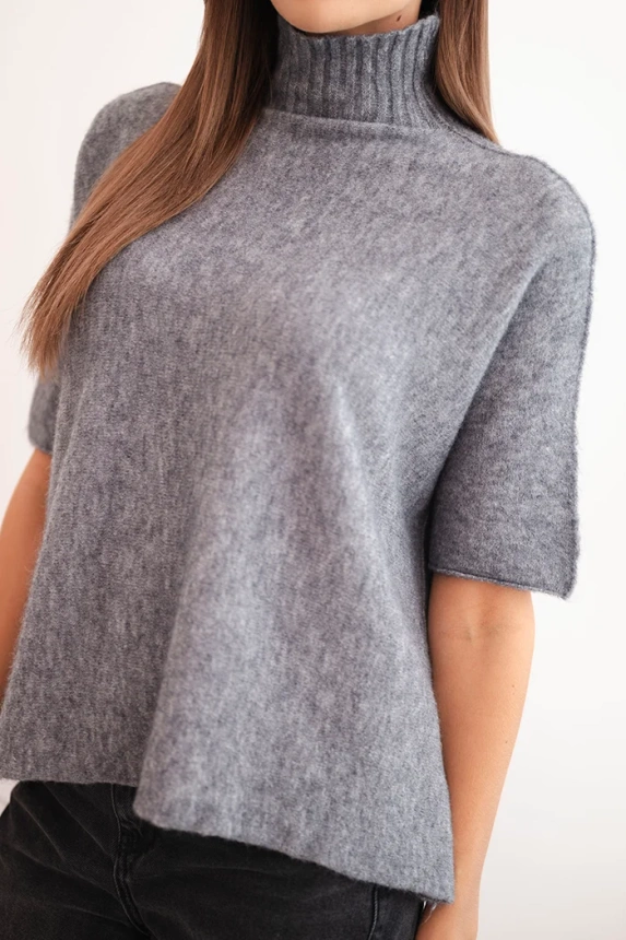 Damenpullover mit lockerer Passform grau