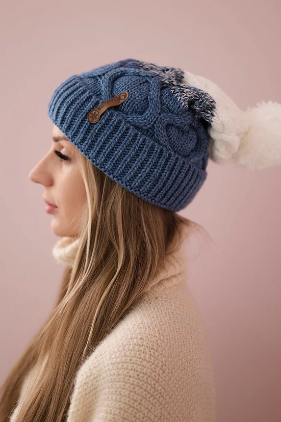 Cap with fleece Alice K248 jeans+white