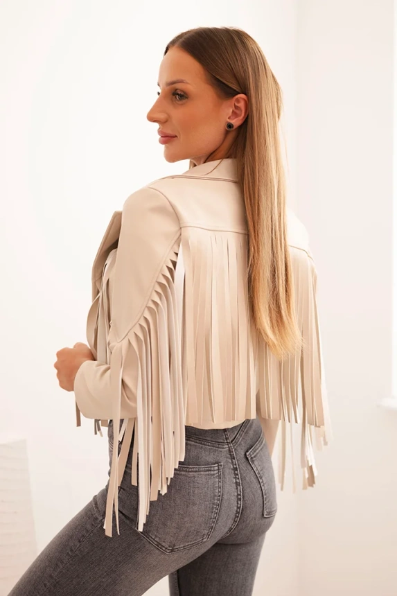 Moteriška striukė iš eko odos su franjomis boho stiliaus bežinė